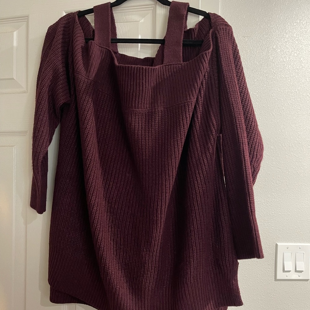 Cold Shoulder Split Hem Sweater